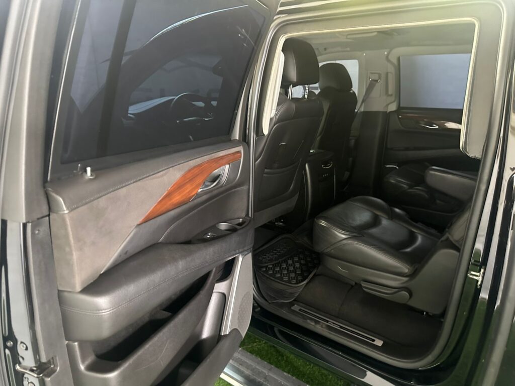 fc1e5324-402f-44a2-9bae-c8b7d6617156