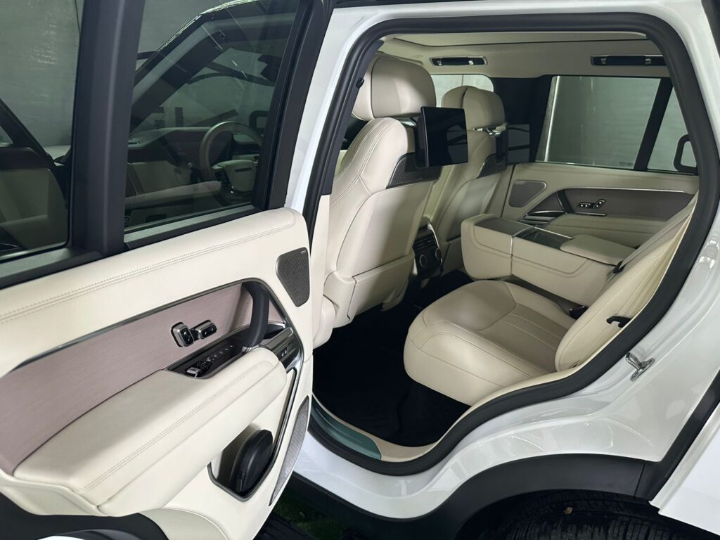 69b3936b-3df5-4a79-b045-a179415c247b